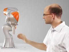 KUKA LBR iiwa - ������ƺϹ������